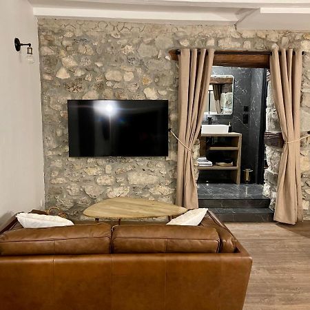 La Loge De Pierre Au Coeur De La Vieille Ville D אנסי מראה חיצוני תמונה